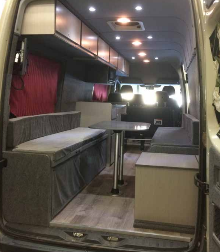 Used 2017 Mercedes-Benz Sprinter 2500 image 16