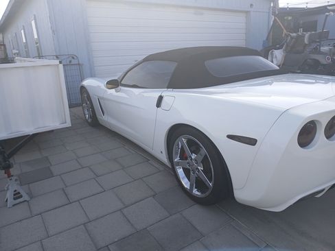 Used 2007 Chevrolet Corvette Convertible w/ Preferred Equipment Group RWD image 4