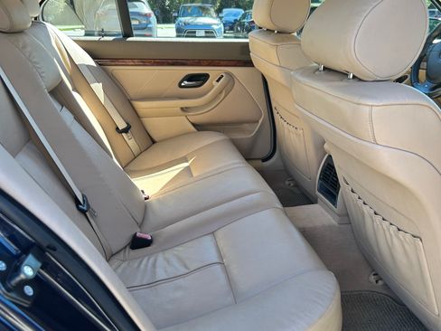 Used 2001 BMW 530i Sedan image 8