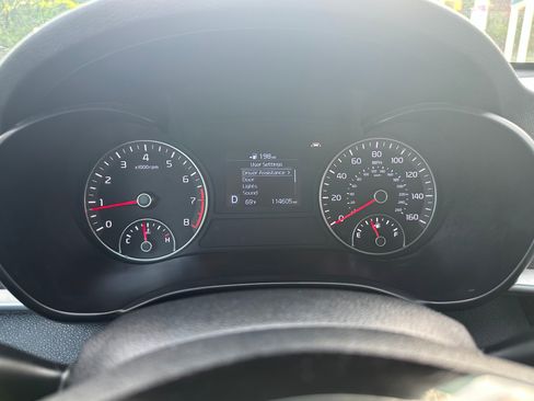 Used 2020 Kia Optima LX image 2