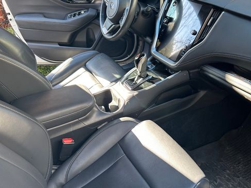 Used 2020 Subaru Outback Limited w/ Popular Package #2 image 2