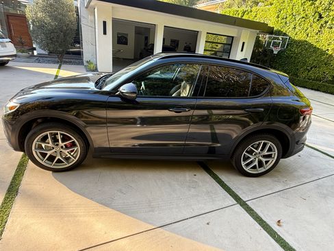 Used 2019 Alfa Romeo Stelvio Ti Sport w/ Quick Order Package 22S Sport image 1