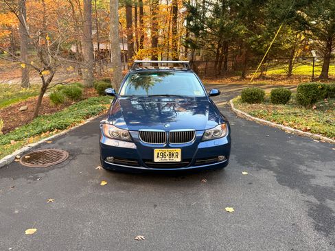 Used 2006 BMW 330xi Sedan image 16