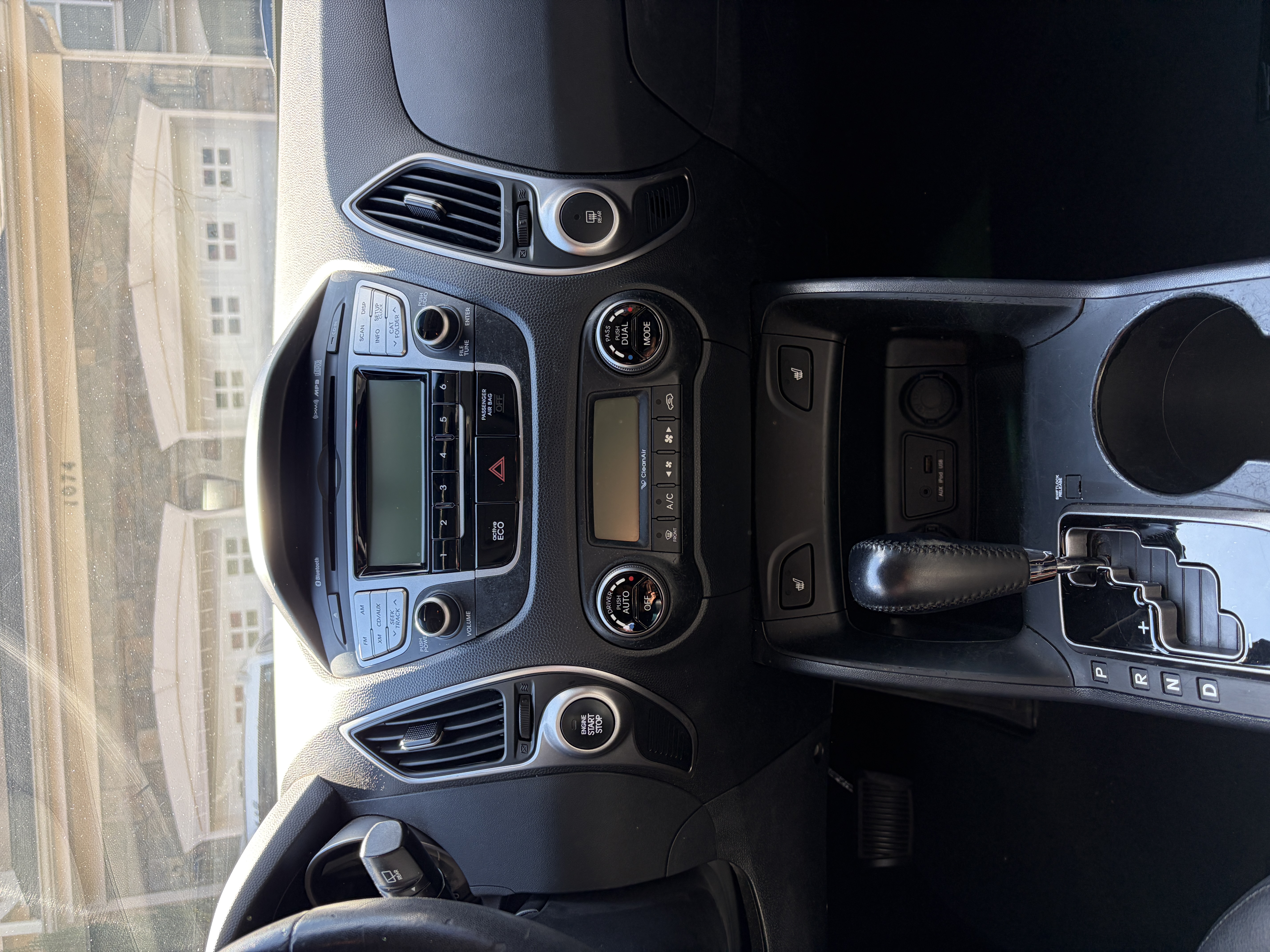 Used 2013 Hyundai Tucson Limited FWD image 13