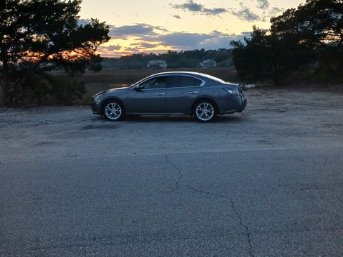 Used 2014 Nissan Maxima 3.5 SV w/ Cold Package image 12