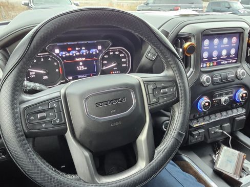 Used 2021 GMC Sierra 1500 Denali w/ Denali Ultimate Package image 4