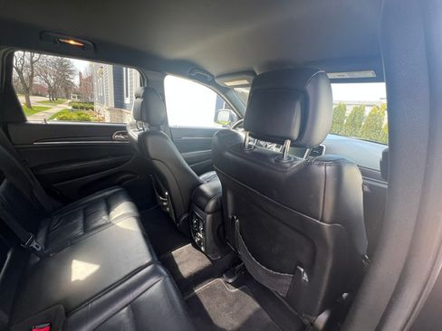 Used 2014 Jeep Grand Cherokee Limited image 15