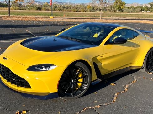 Used 2023 Aston Martin V12 Vantage image 23