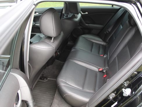 Used 2011 Acura TSX Sport Wagon image 14