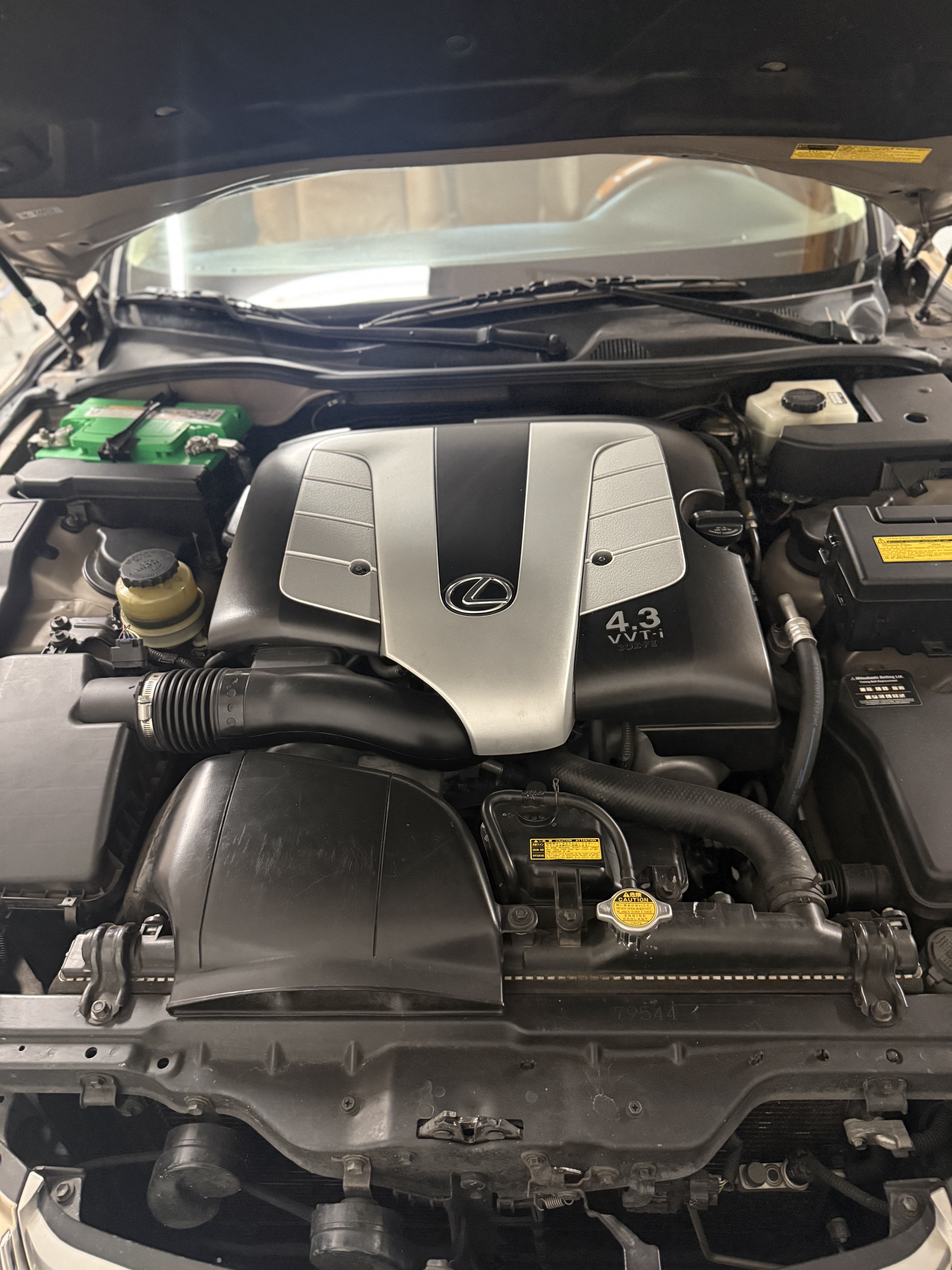 Used 2004 Lexus SC 430 Convertible RWD image 8