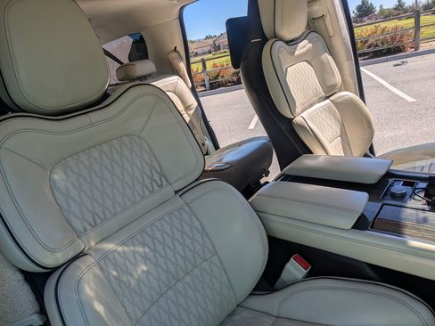 Used 2018 Lincoln Navigator L Black Label w/ Cargo Package image 14