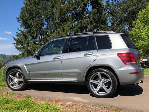 Used 2013 Mercedes-Benz GLK 350 4MATIC image 1