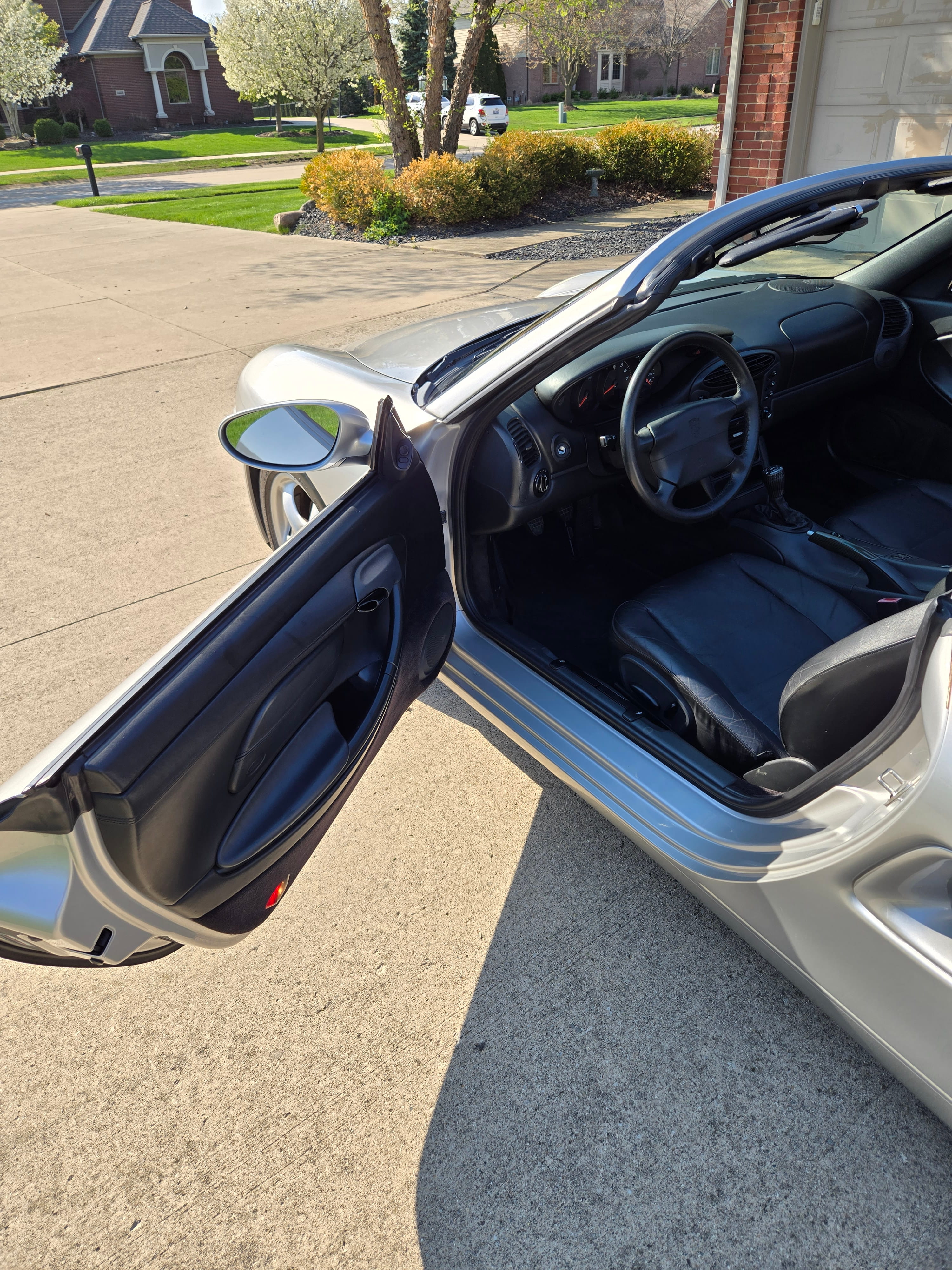 Used 1998 Porsche Boxster RWD image 13