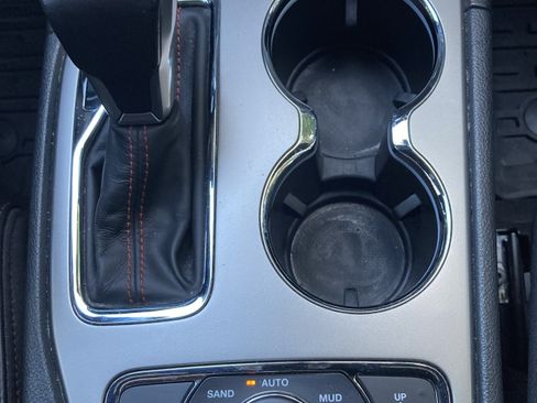 Used 2018 Jeep Grand Cherokee Trailhawk AWD/4WD image 17