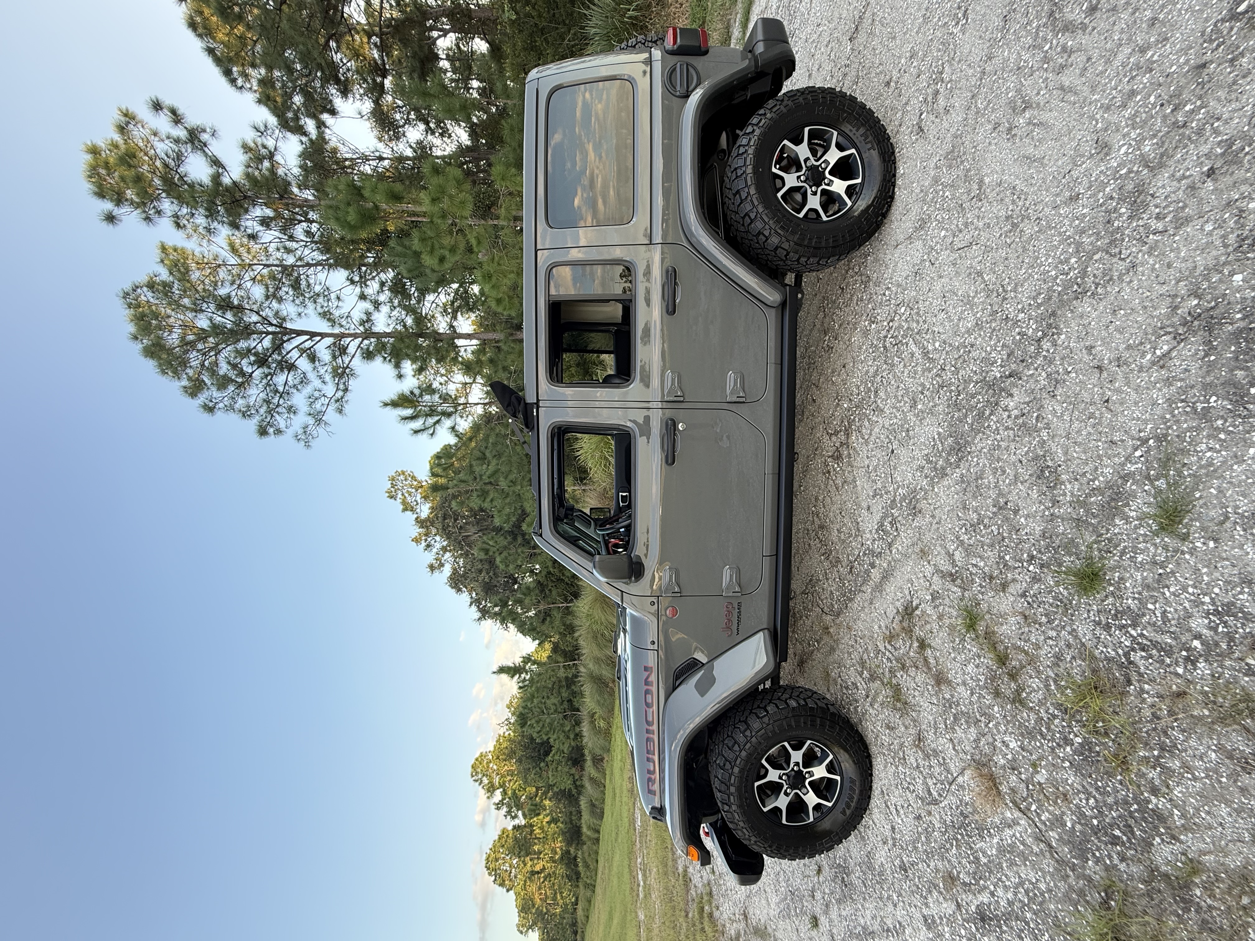 Used 2021 Jeep Wrangler Unlimited Rubicon AWD/4WD image 1