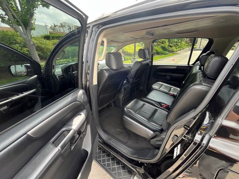 Used 2008 Nissan Armada SE w/ Premium Pkg RWD image 6
