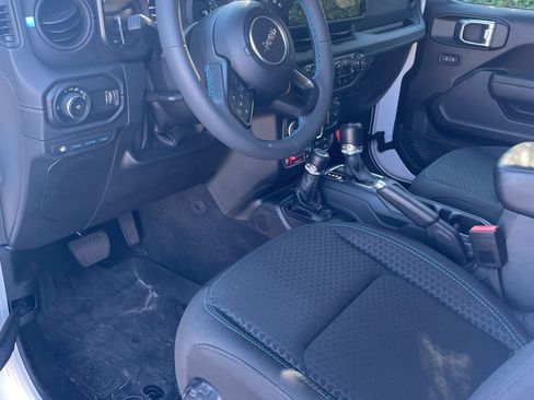 Used 2024 Jeep Wrangler Unlimited Rubicon 4xe w/ Safety Group image 16