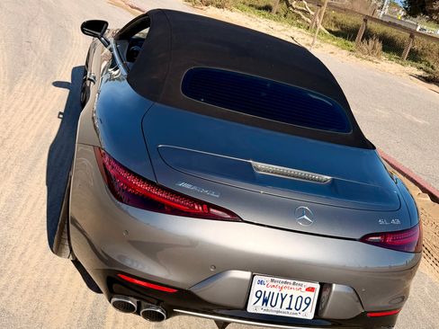 Used 2023 Mercedes-Benz SL 43 AMG SL 43 Roadster 2D w/ Driver Assistance Package image 5