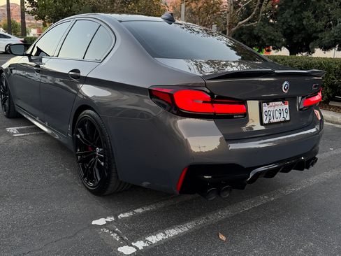 Used 2022 BMW M5 w/ Competition Package image 9