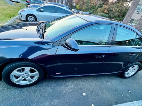 Used 2014 Chevrolet Cruze LT w/ RS Package image 5