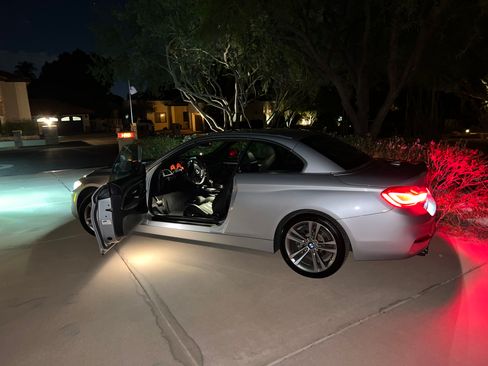 Used 2018 BMW 430i Convertible image 11