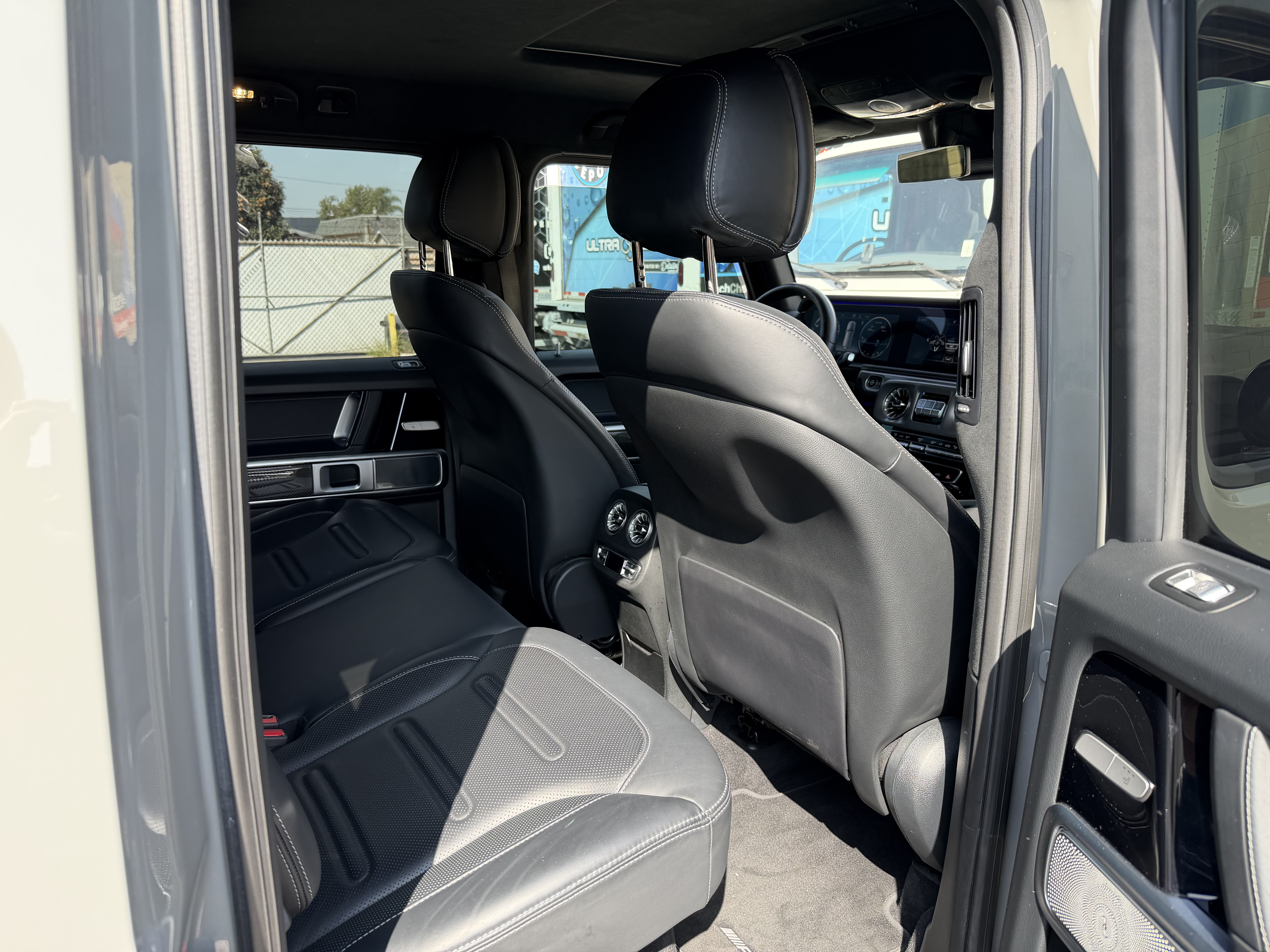 Used 2022 Mercedes-Benz G 550 image 12