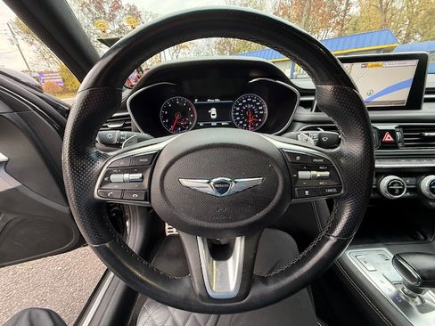 Used 2019 Genesis G70 2.0T Advanced w/ Sport Package image 22