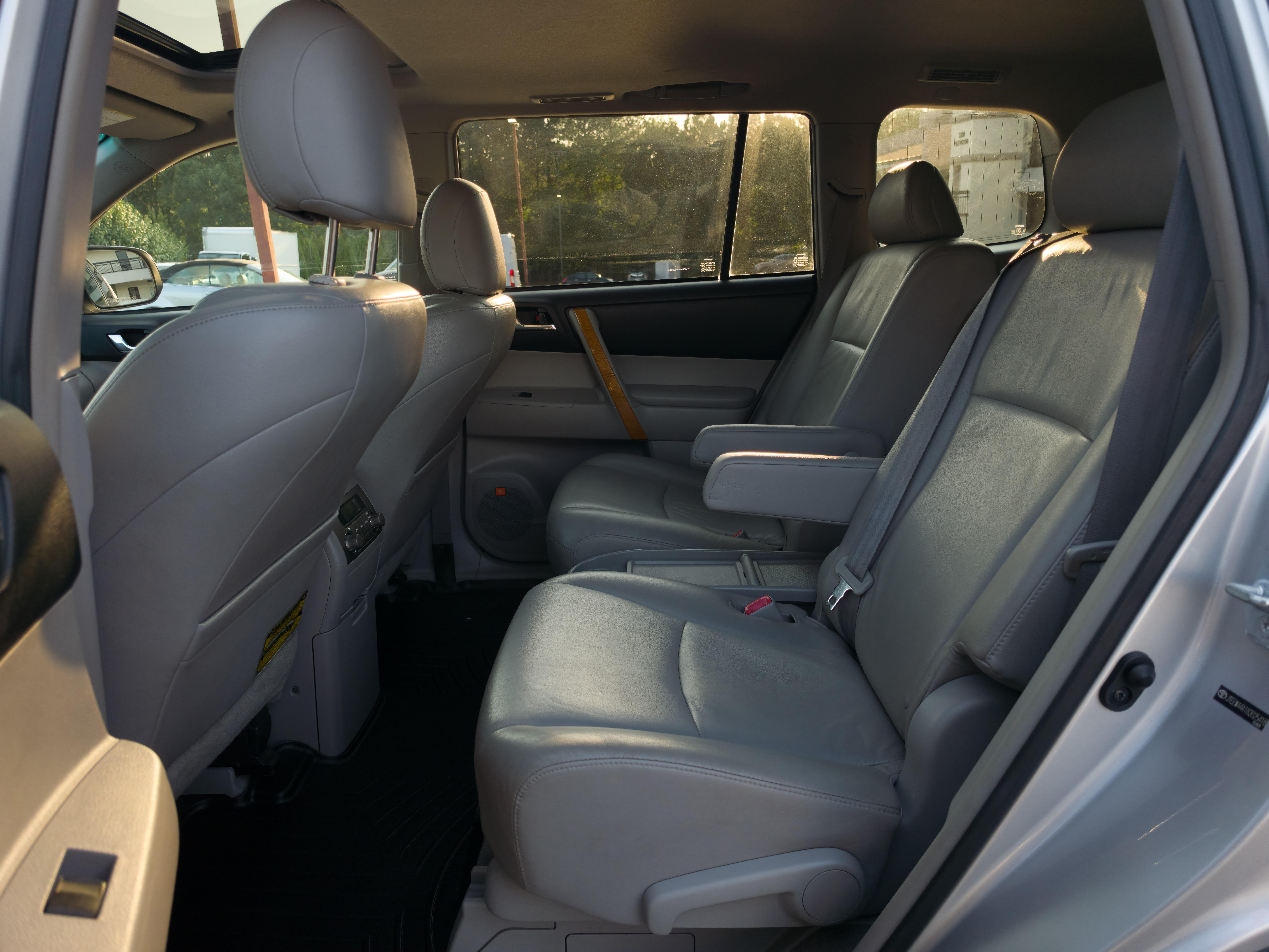 Used 2008 Toyota Highlander Limited AWD/4WD image 16