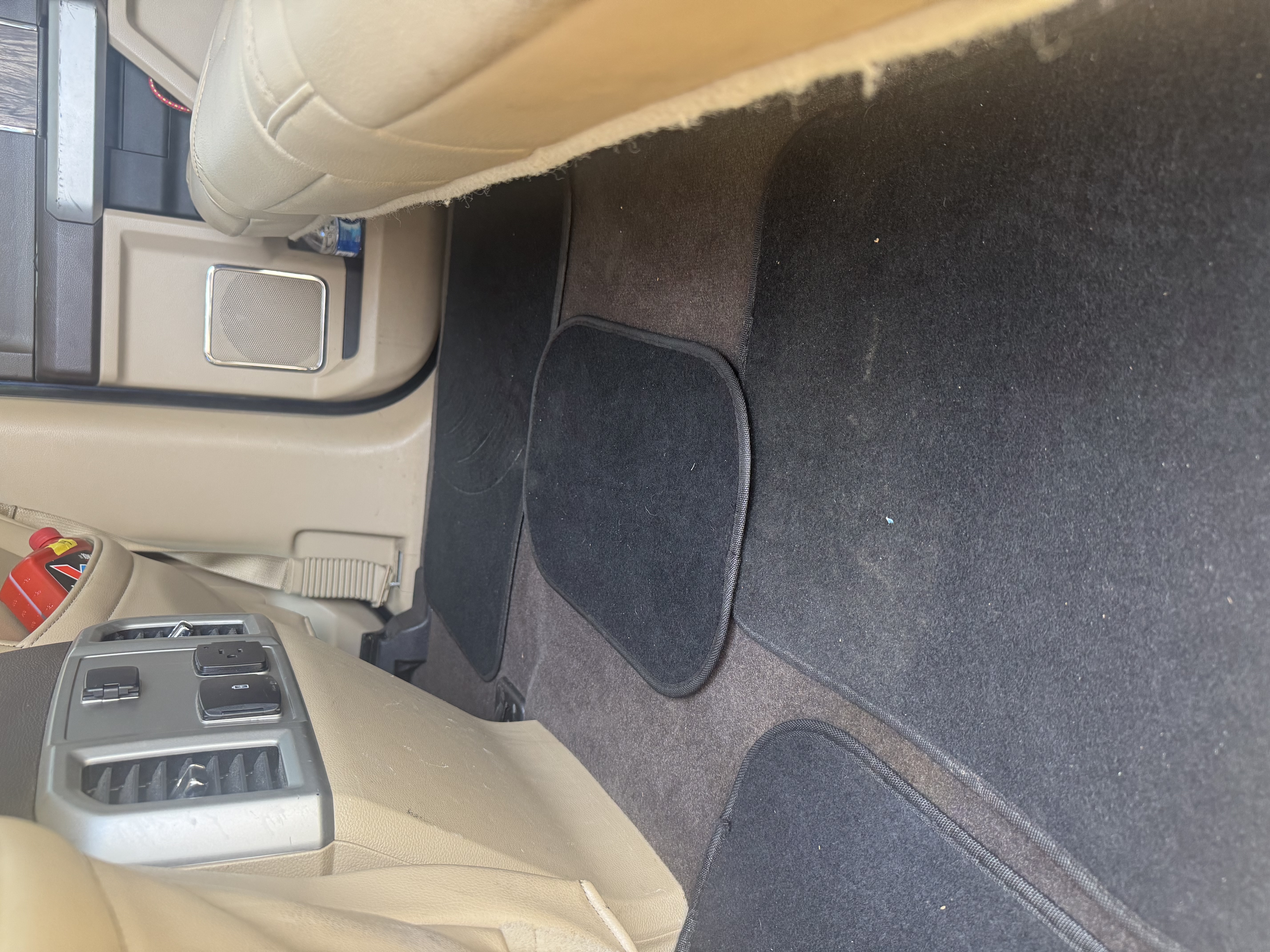Used 2020 Ford F150 Lariat RWD image 13