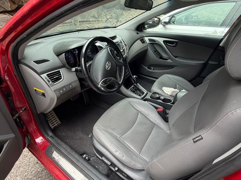 Used 2014 Hyundai Elantra Sport FWD image 4