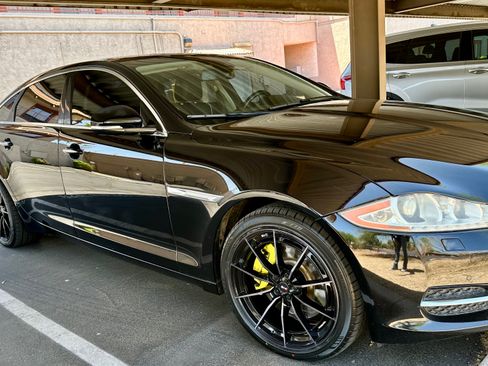 Used 2014 Jaguar XJ L Portfolio image 14