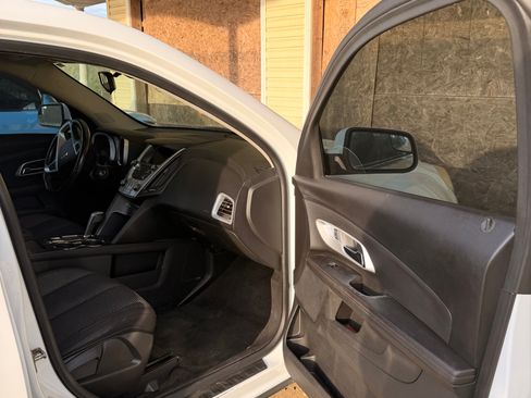 Used 2012 Chevrolet Equinox LT w/ Driver Convenience Package image 14