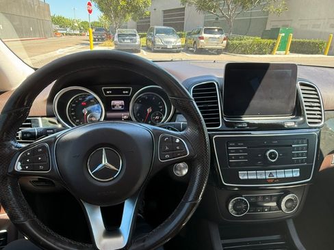 Used 2016 Mercedes-Benz GLE 350 image 11