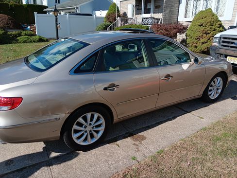Used 2006 Hyundai Azera Limited image 5
