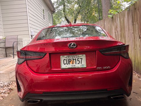 Used 2022 Lexus RC 300 w/ Accessory Package 2 RWD image 9
