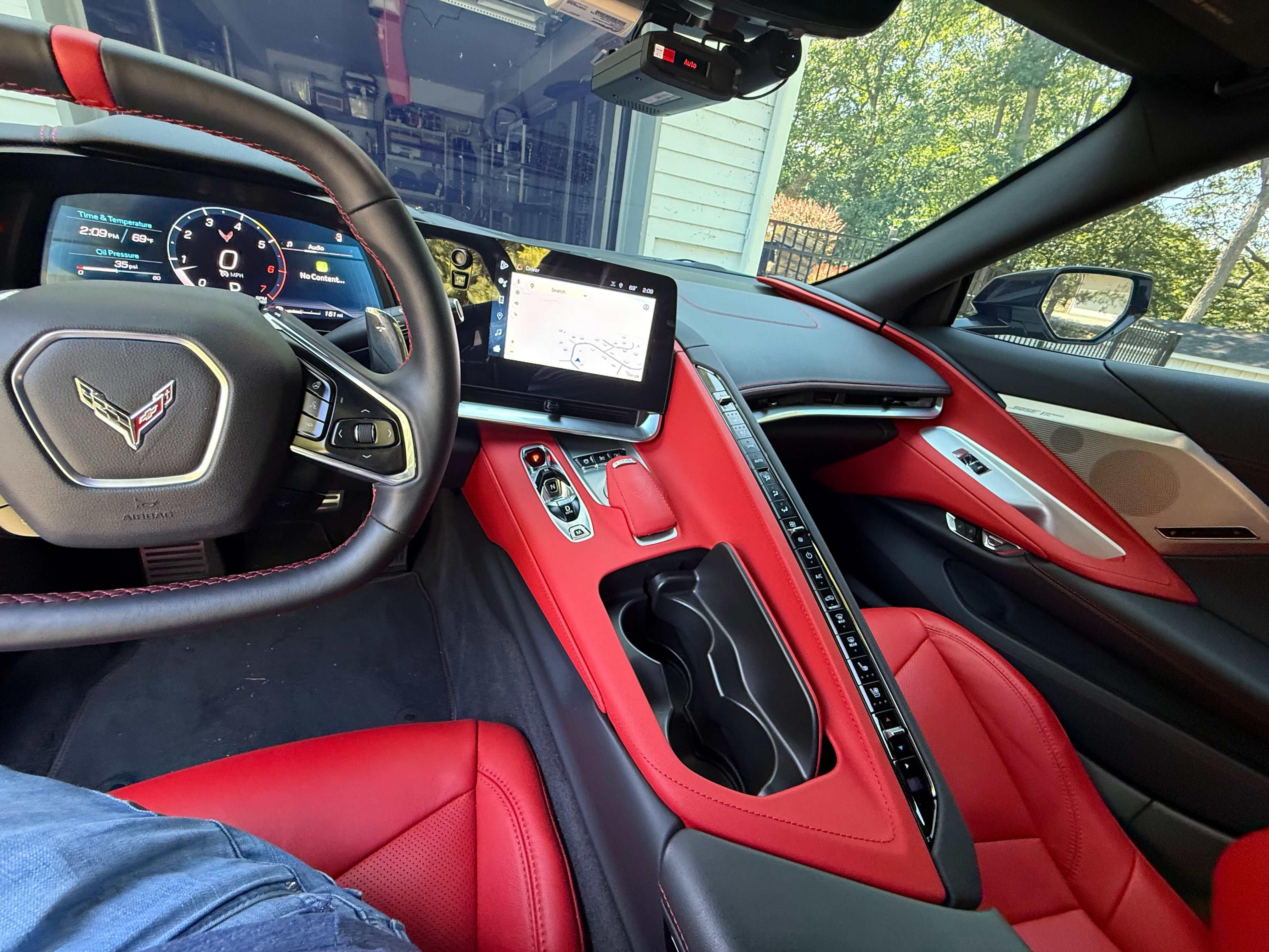 Used 2024 Chevrolet Corvette Stingray Preferred Cpe w/ Z51 Performance Package RWD image 22