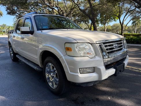 Used 2010 Ford Explorer Sport Trac Limited image 4