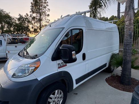 Used 2015 RAM ProMaster 1500 w/ Interior Convenience Group image 2