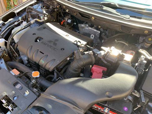 Used 2011 Mitsubishi Lancer ES image 15