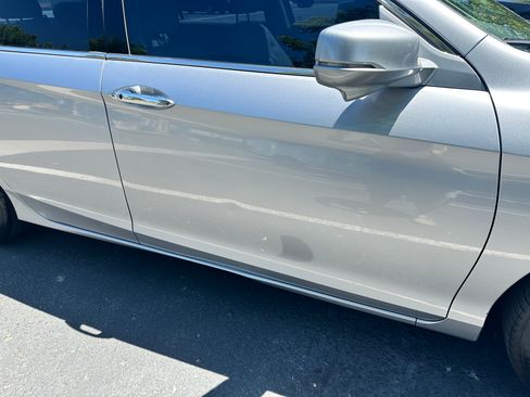 Used 2017 Honda Accord EX-L image 31