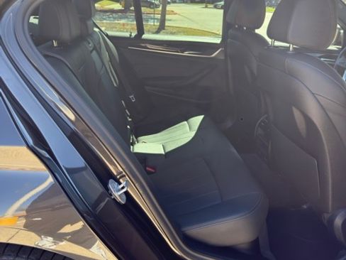 Used 2021 BMW 540i w/ Convenience Package image 15