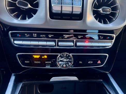 Used 2024 Mercedes-Benz G 63 AMG 4MATIC image 17