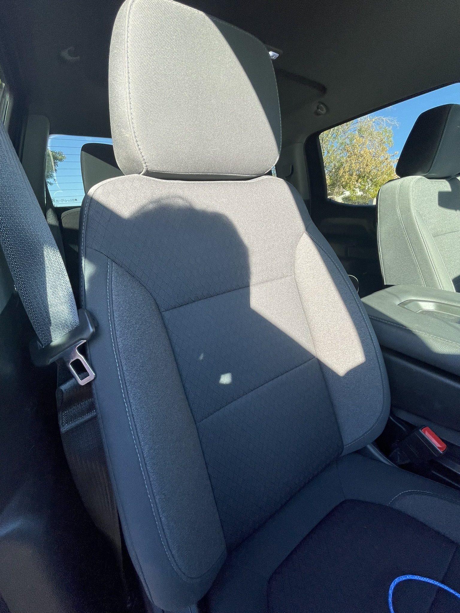 Used 2021 Chevrolet Silverado 1500 LT w/ Bed Protection Package RWD image 11