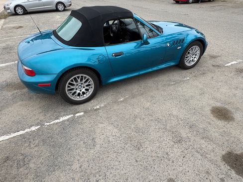 Used 2001 BMW Z3 2.5i RWD image 6