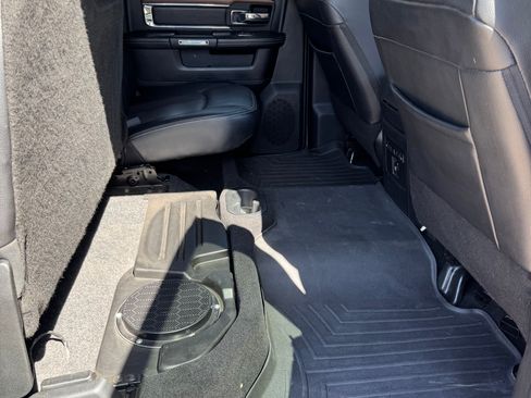 Used 2018 RAM 2500 Laramie w/ Sport Appearance Group AWD/4WD image 12