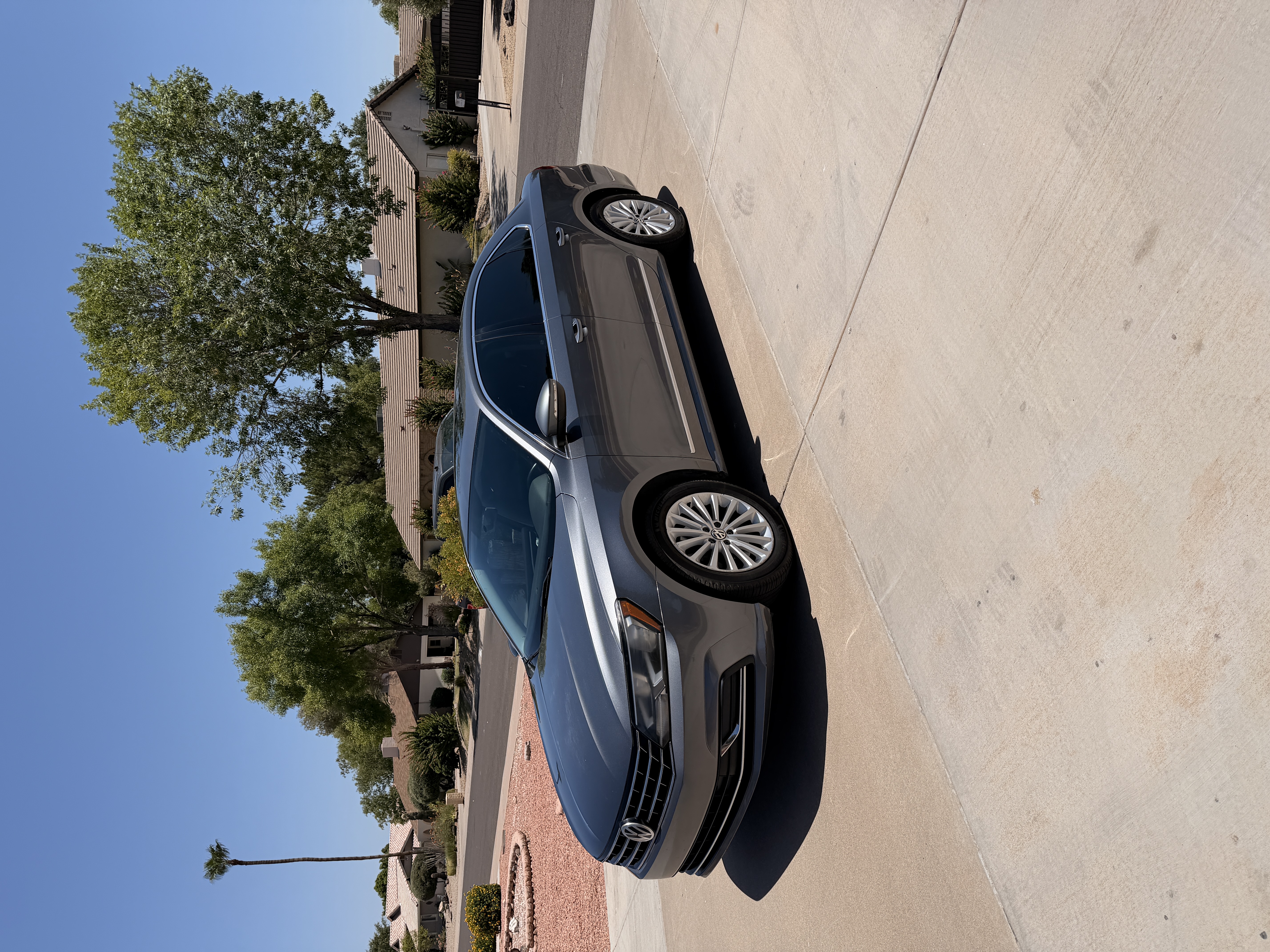 Used 2017 Volkswagen Passat 1.8T SE FWD image 6