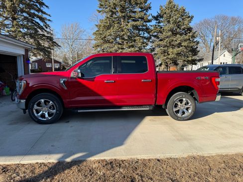 Used 2021 Ford F150 Lariat w/ Equipment Group 502A High image 1