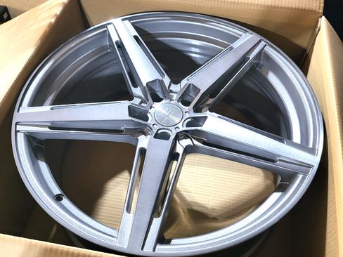 Used 2020 Toyota Camry SE image 6