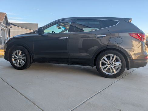 Used 2013 Hyundai Santa Fe Sport 2.0T w/ Technology Pkg image 5