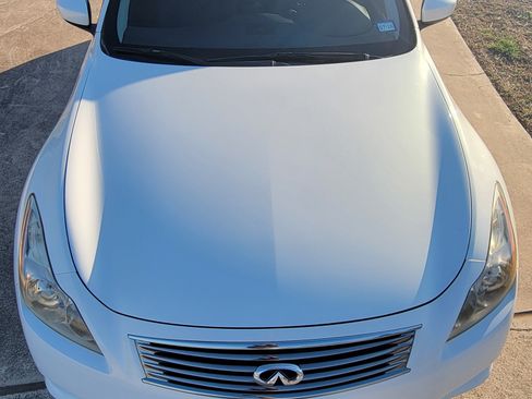 Used 2010 INFINITI G37 Journey w/ Premium Pkg image 9